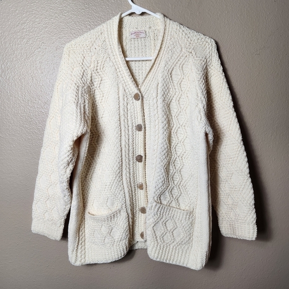 Handknit Fisherman Ivory Buttonfront Vneck Cardigan-Size L - Picture 1 of 7